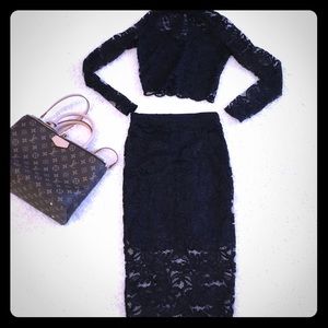 Black lace set size 8